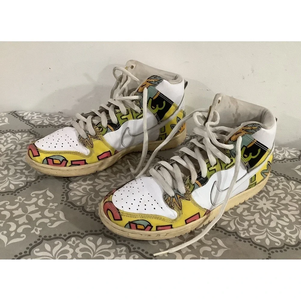Size 9 - Nike Dunk PRM DLS SB QS High De La Soul